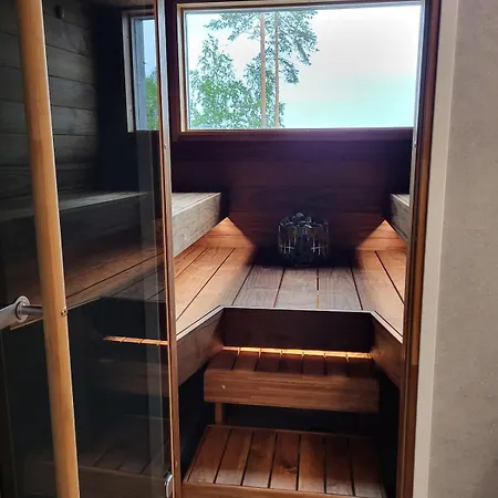 Auroora - Moderni Lomakohde Jaerven Rannalla * Lahti